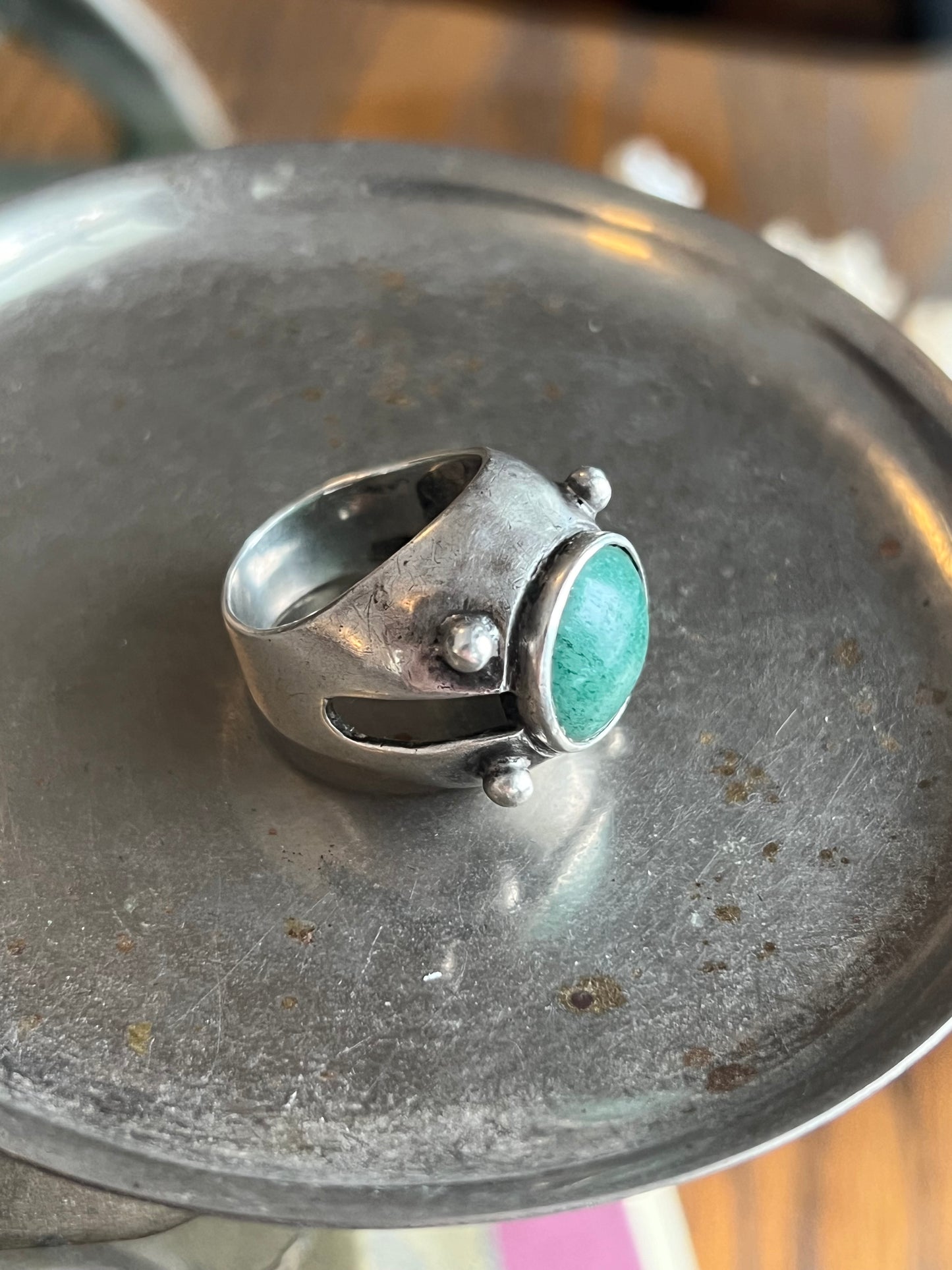 Malachite Stone with Unique Band Ring