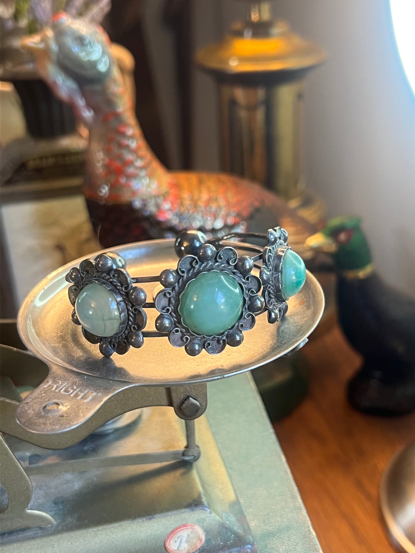 Old Pawn Opaque Green 3-Stone Cuff