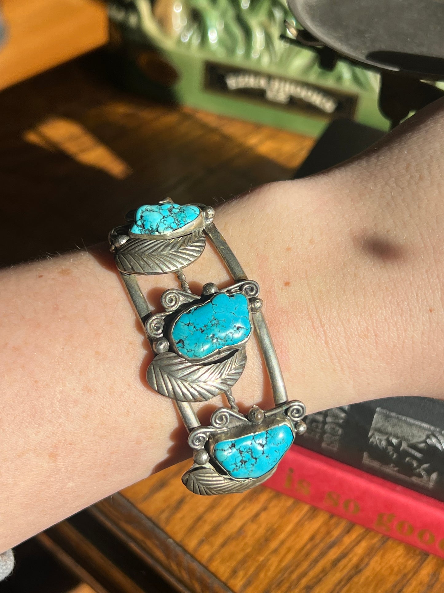 Vintage Kingman Turquoise 3-Stone with Feather Design Cuff