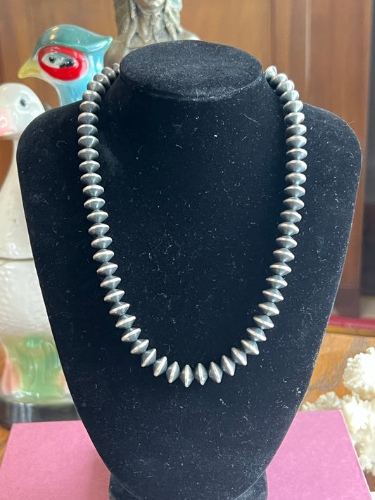 7mm 18” Navajo Pearl Saucer Bead Necklace