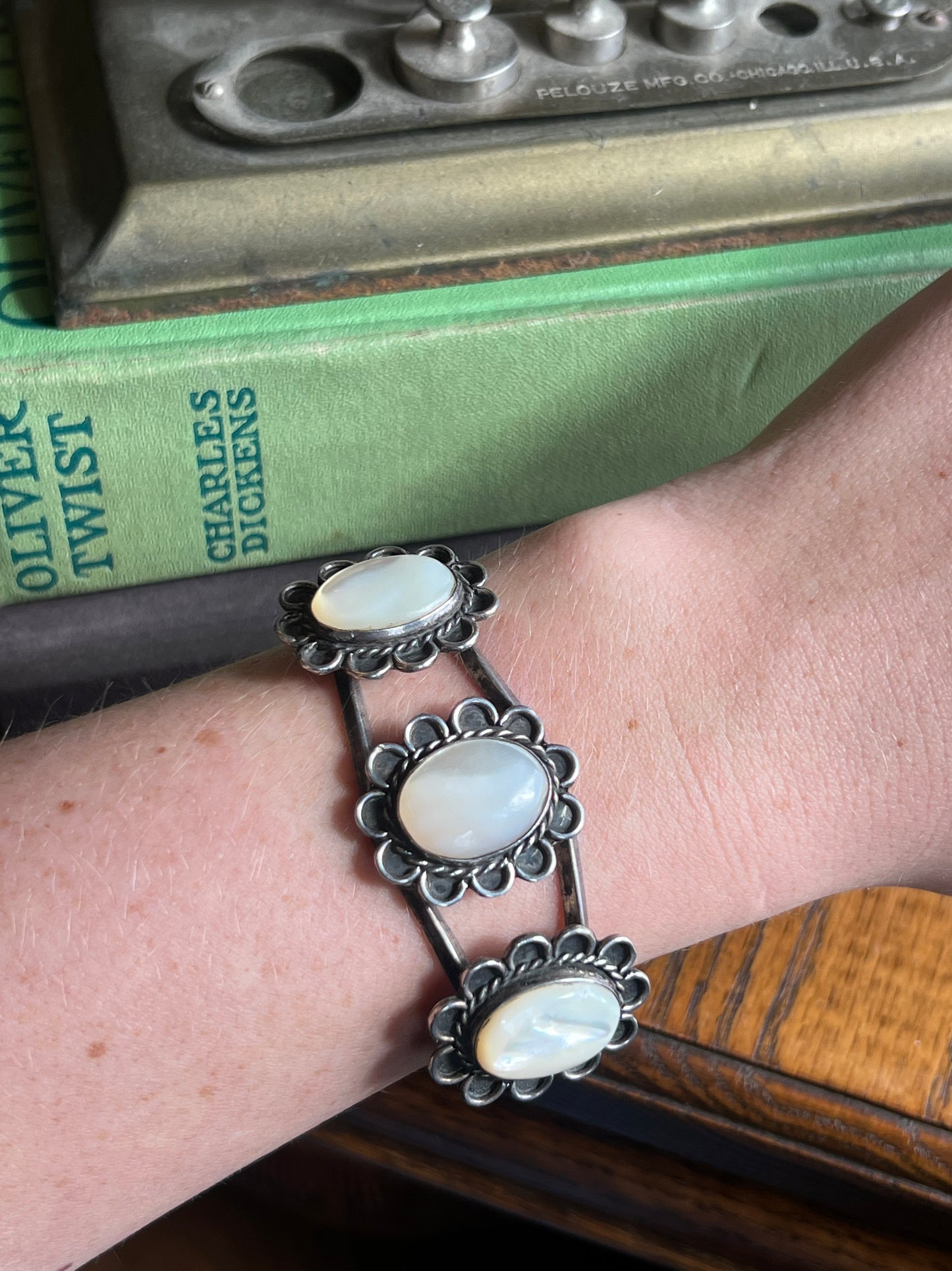 Mother of Pearl 3-Stone Cuff