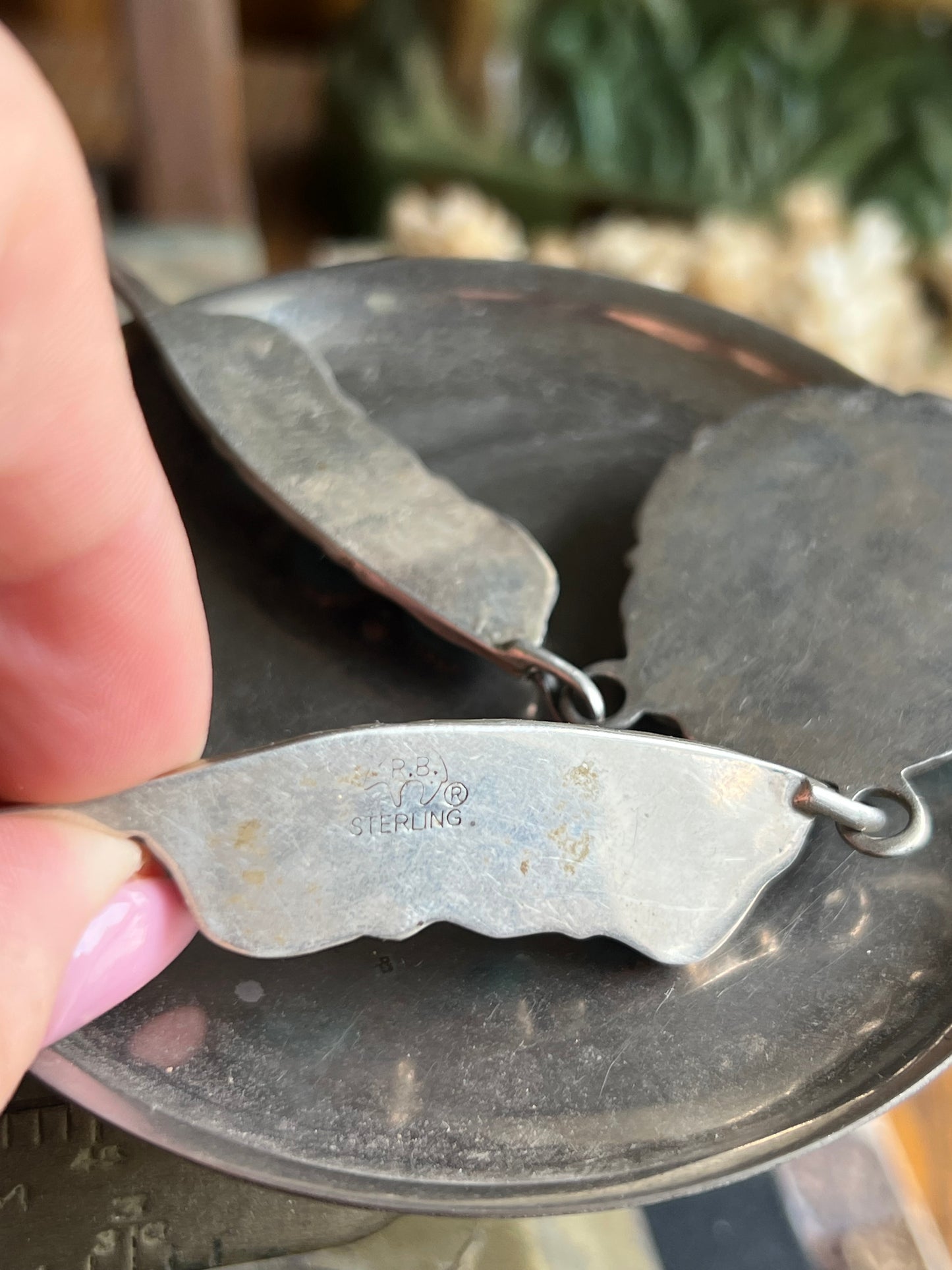Running Bear Kingman 13 Stone Panel Necklace