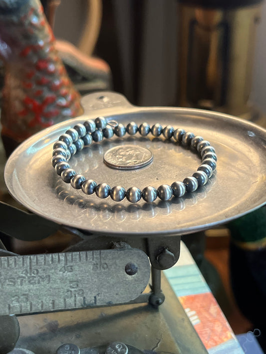 Navajo Pearl Bracelet, Memory Wire