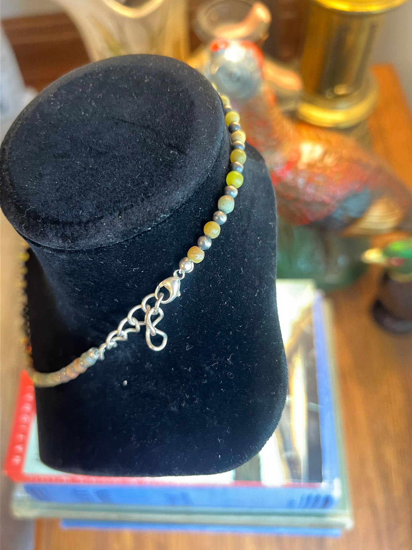 Variated Navajo Pearls and Green Stone Necklace